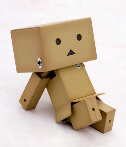 Kotobukiya Yotsuba&! Danboard Model Kit (Reissue, 4.9-Inch) - View 7