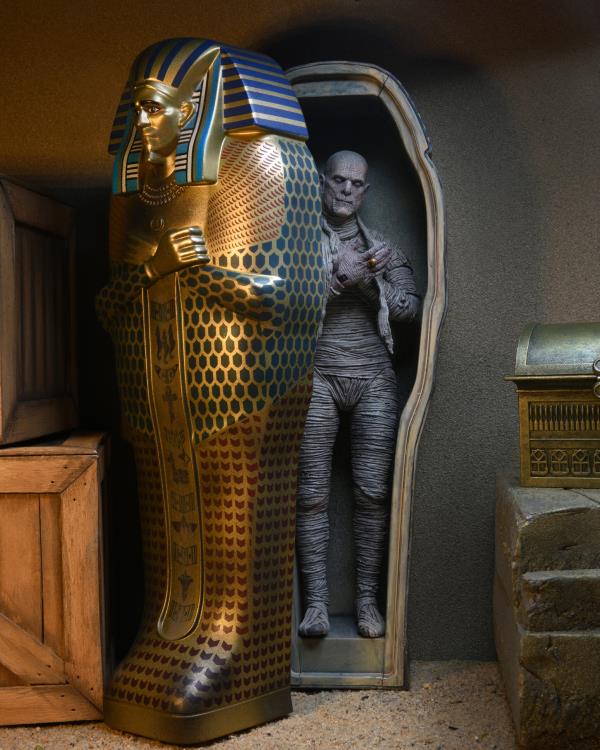 NECA Universal Monsters The Mummy Plastic Accessory Pack - View 4