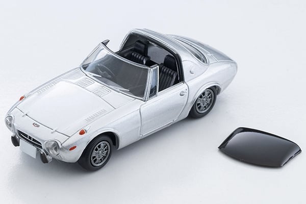 Tomytec Tomica Limited Vintage TLV-139c 1969 Toyota Sports 800 (Silver) with Custom Wheels 1/64 Scale Diecast Model - View 11