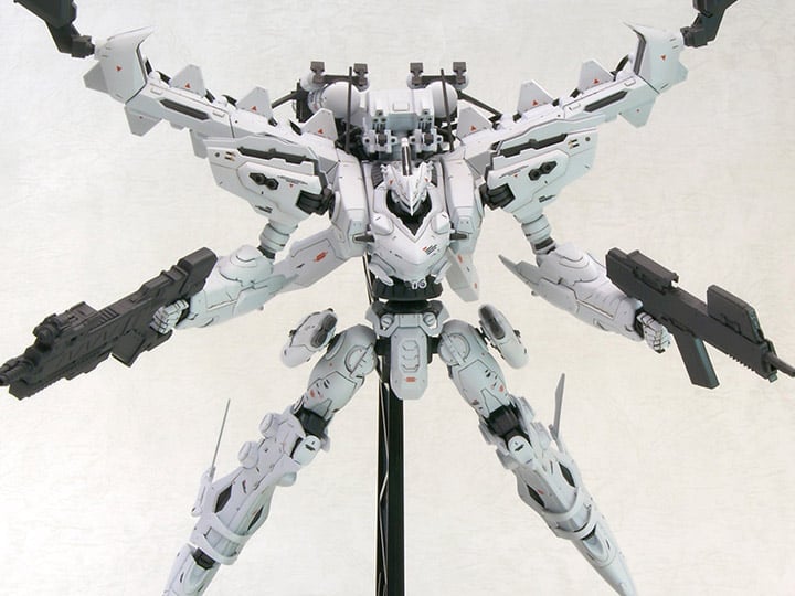 Kotobukiya Armored Core Variable Infinity Lineark White Glint & V.O.B. 1/72 Scale Model Kit Set (Reissue) - View 2