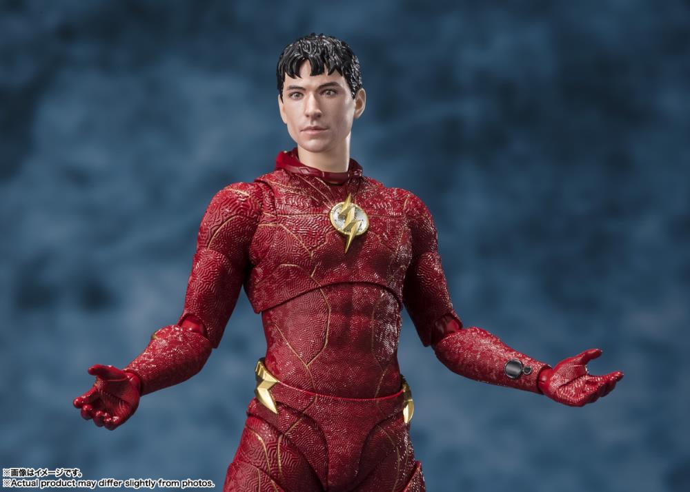 Bandai S.H.Figuarts The Flash (2023) The Flash Action Figure, 6-Inch - View 7