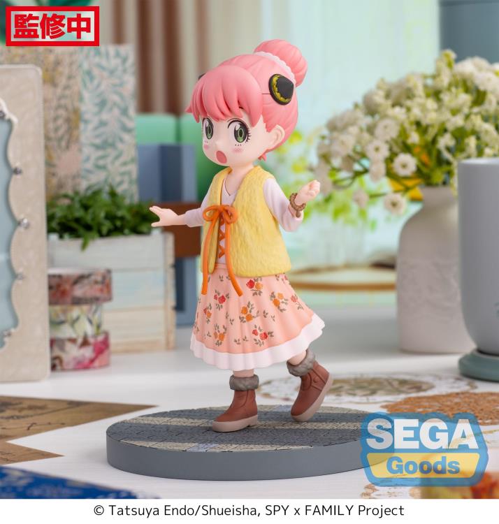 Sega Spy x Family Luminasta Anya Forger Stylish Look Vol. 3 Plastic Figure - View 4
