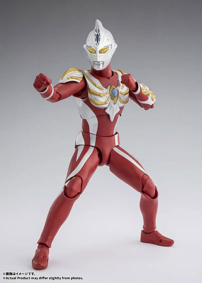 Bandai S.H.Figuarts Ultraman Max Action Figure 6-Inch - View 4