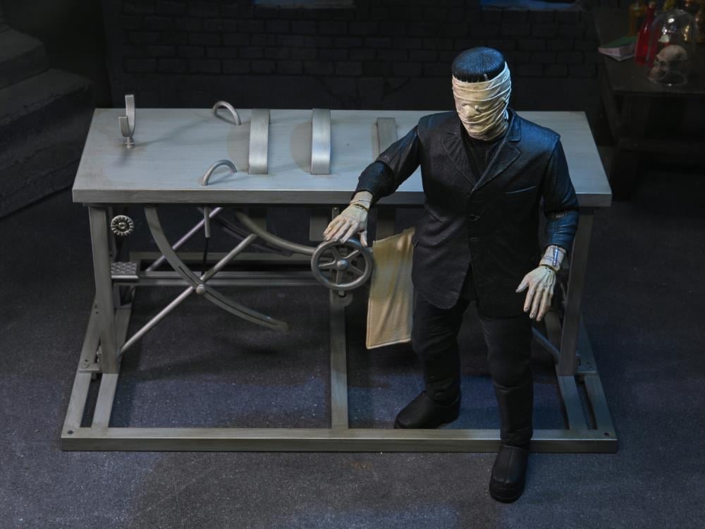 NECA Universal Monsters Frankenstein's Monster Plastic Accessory Pack - View 7