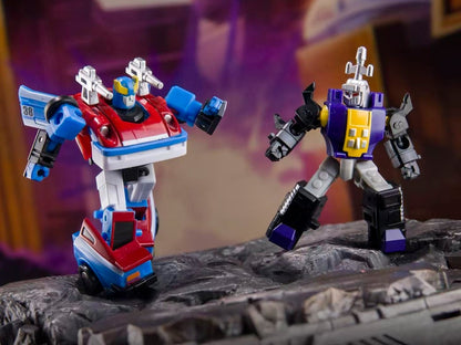 Dr. Wu DW-E47 Smoke Dust and DW-E48 Beetle Horn Plastic Figure Set - View 2