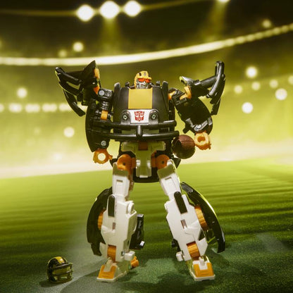 Hasbro Transformers Collaborative NFL x Transformers Pittsburgh Steelers Steelsmash 5.5-Inch Action Figure - View 4