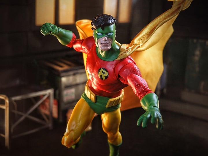 McFarlane Toys DC Multiverse Crisis on Infinite Earths Robin Earth-2 7-Inch Action Figure with Digital Code - View 2