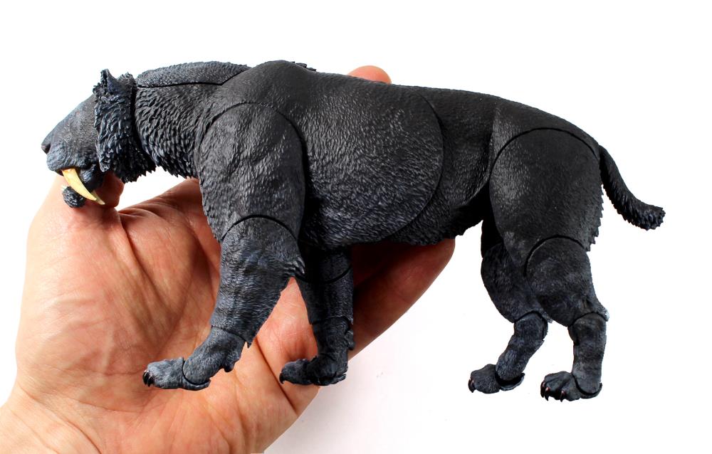 Creative Beast Studio Beasts of the Cenozoic Smilodon Populator Black Ver. 1/12 Scale Action Figure - View 11