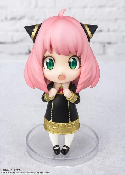 Bandai Spy x Family Figuarts mini Anya Forger 3.5-Inch Posable Action Figure - View 4