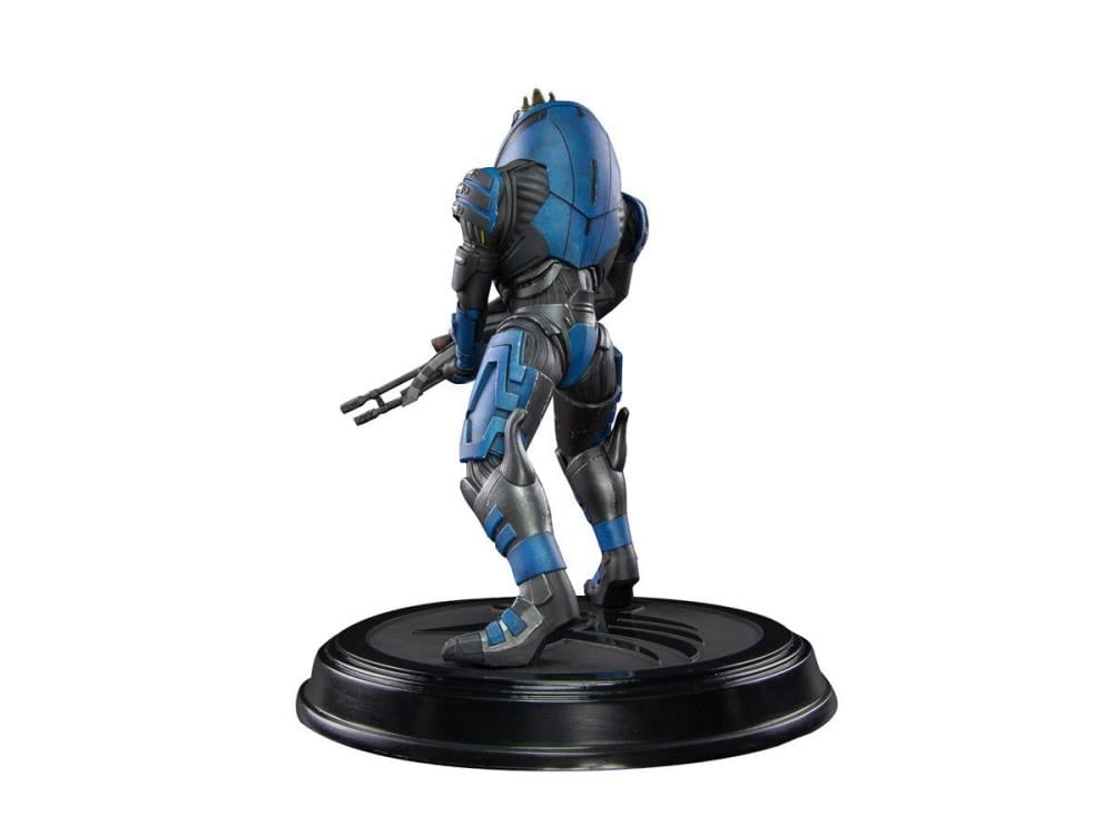 Dark Horse Mass Effect Garrus Vakarian 9-Inch PVC Statue - View 6