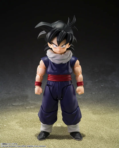 Bandai S.H.Figuarts Dragon Ball Z Gohan Z-Fighters Group Base Ver. A 4-Inch Action Figure (With Bonus) - View 3