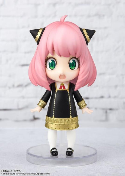 Bandai Spy x Family Figuarts mini Anya Forger 3.5-Inch Posable Action Figure - View 3