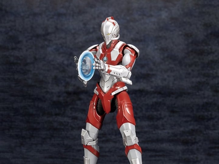 Kotobukiya Ultraman (2019) Ultraman Plastic Model Kit 6.5-Inch (Reissue) - View 2