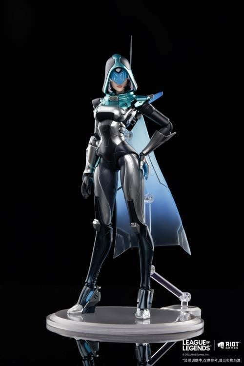 Apex League of Legends Ashe 1/8 Scale 10-Inch Action Figure - View 3