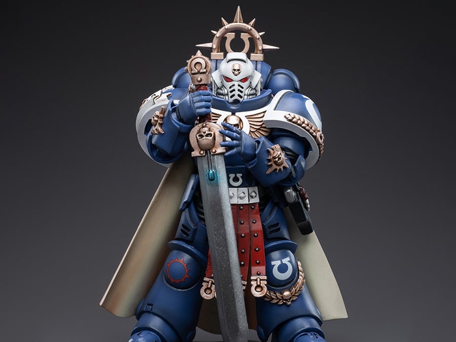 JoyToy Warhammer 40K Ultramarines Primaris Captain 1/18 Scale Action Figure - View 2