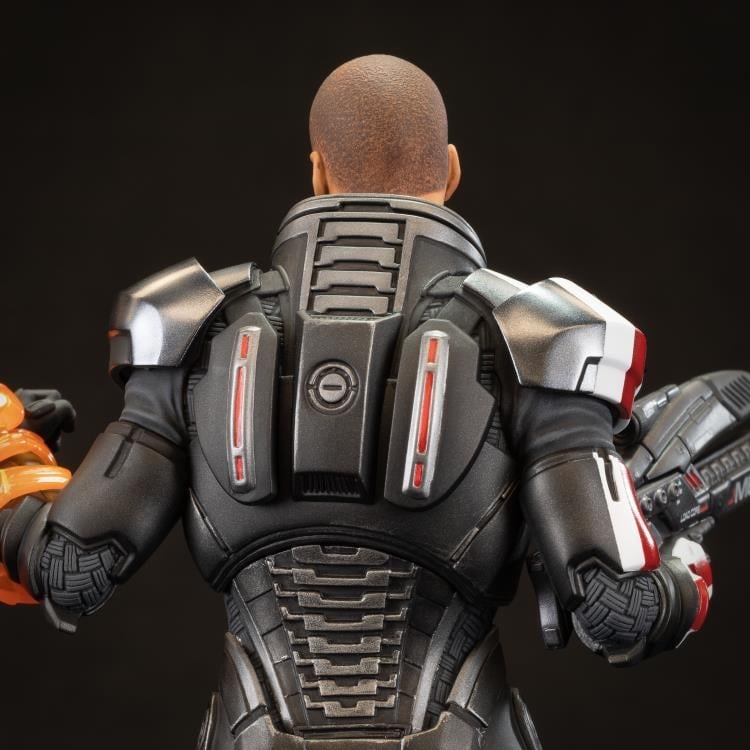 Dark Horse Mass Effect Commander John Shepard 9-Inch PVC Figure - View 5