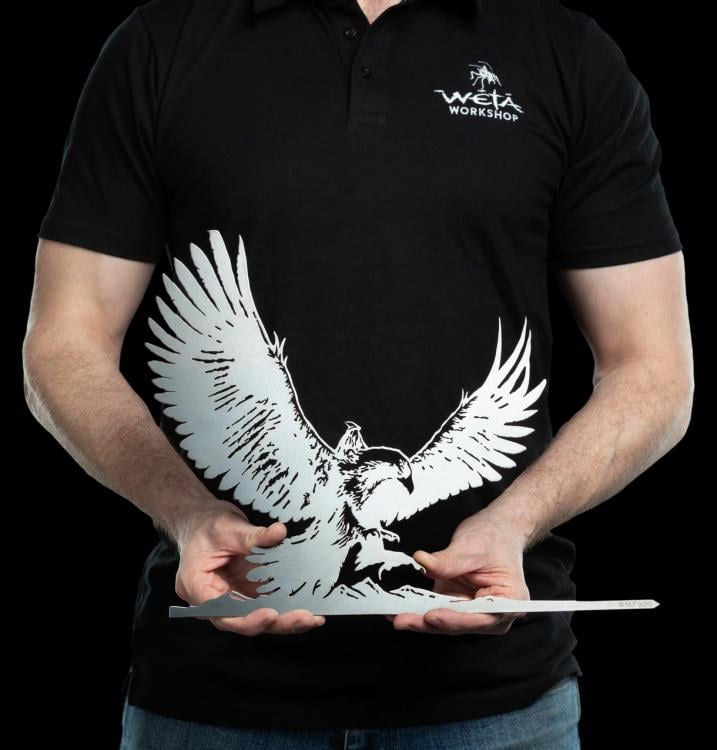 Weta Workshop Metalbird The Lord of the Rings Gandalf on Gwaihir Metal Tree Sign - View 4