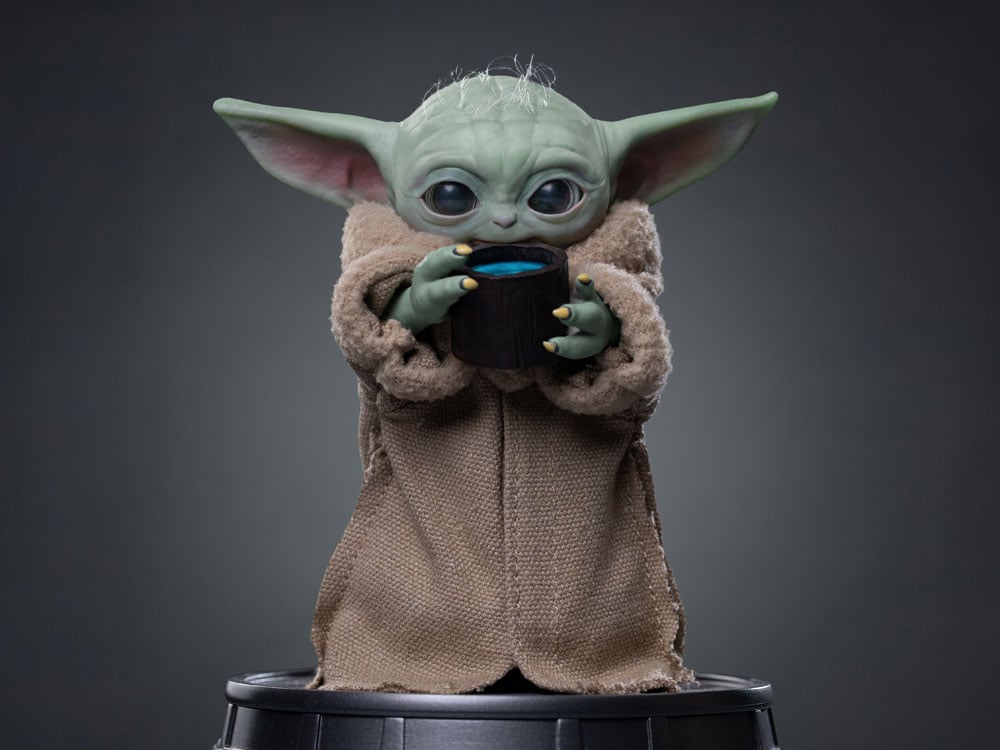 Iron Studios Star Wars: The Mandalorian and Grogu Legacy Replica Grogu Always Hungry 1/4 Scale Polystone Statue - View 2