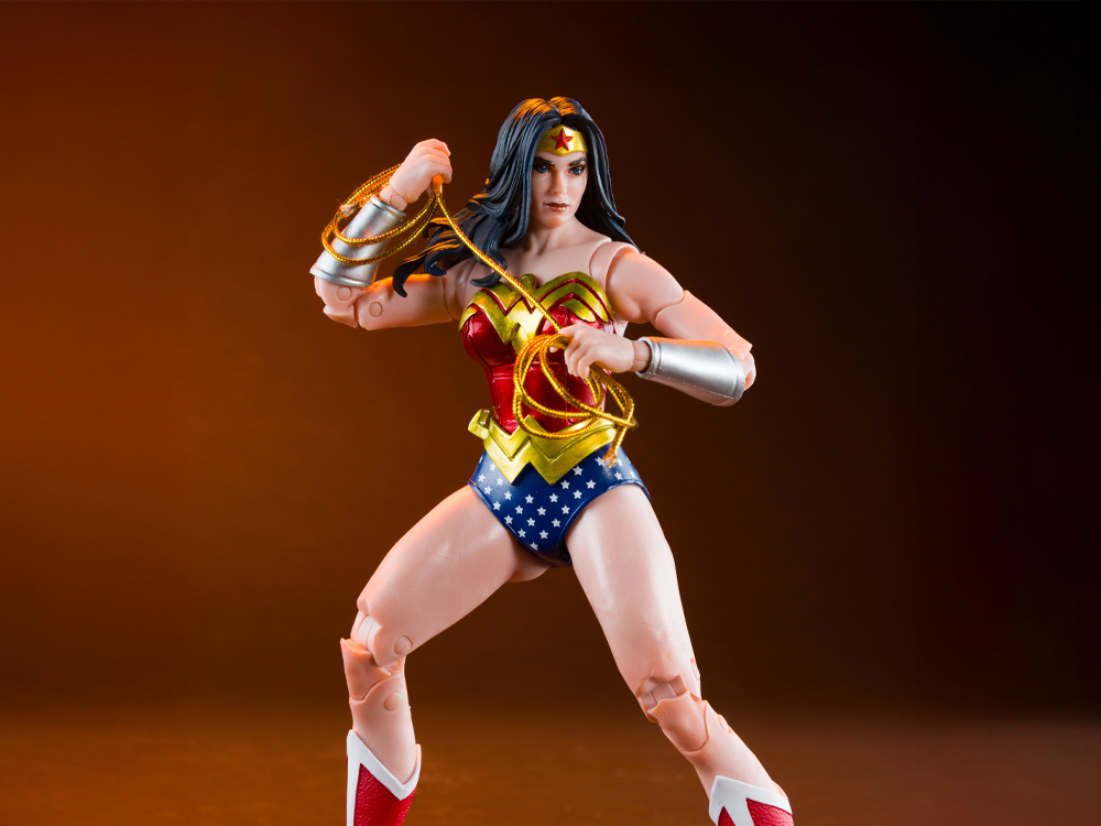 McFarlane Toys DC Multiverse McFarlane Vault Collection Wonder Woman (Classic) Action Figure - View 2