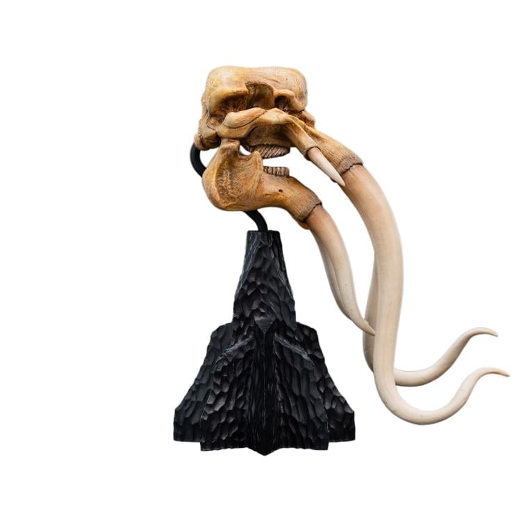 Weta Workshop The Lord of the Rings Skull of a Mumak Miniature Skull Replica (5.8-Inch) - View 6