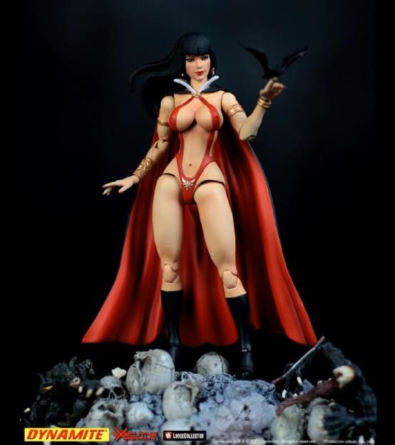LooseCollector Executive Replicas Vampirella 1/12 Scale 6-Inch Action Figure - View 3