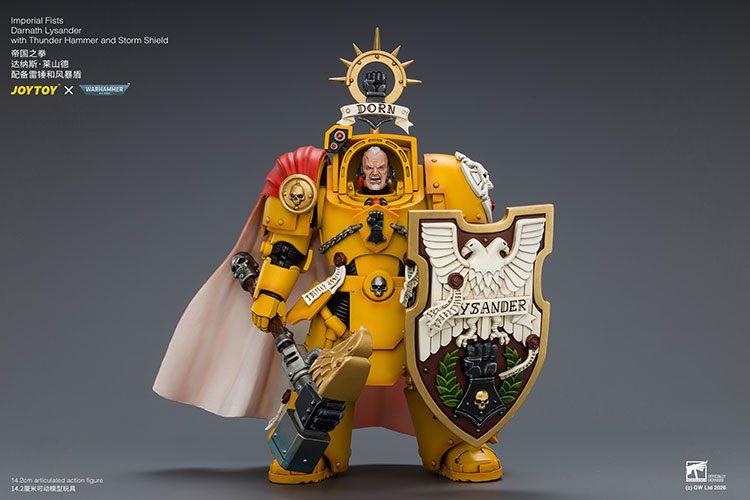 JoyToy Warhammer 40,000 Imperial Fists Darnath Lysander 1/18 Scale Plastic Action Figure 5.6-Inch - View 4
