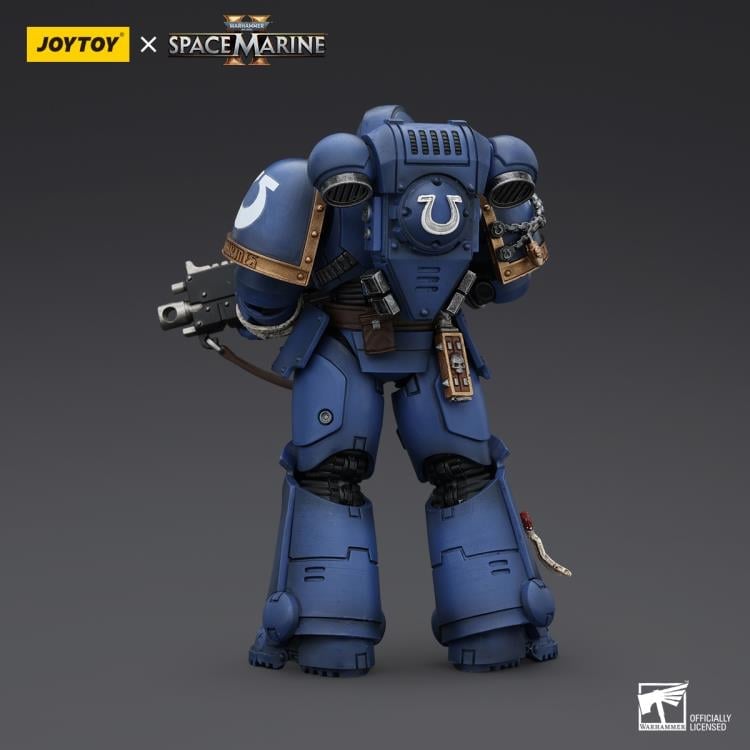 JoyToy Warhammer 40,000: Space Marine 2 Ultramarines Brother Chairon 1/18 Scale Plastic Action Figure - View 4