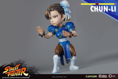 Asmus Toys Street Fighter Qbitz XL Chun-Li 6.7-Inch Vinyl Figure - View 5