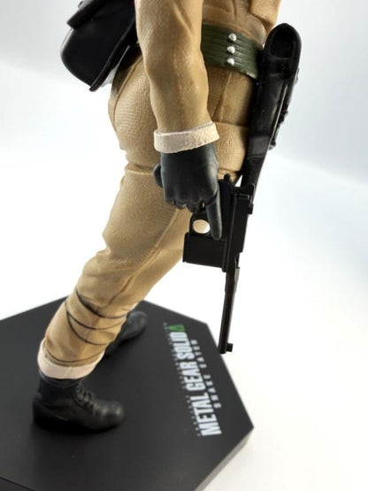 Konami Metal Gear Solid Delta: Snake Eater Figure Collection Eva 8-Inch Figure - View 7