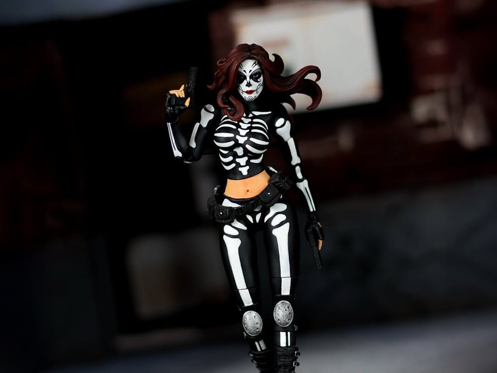 LooseCollector La Muerta 1/12 Scale 6-Inch Action Figure - View 2