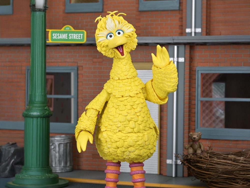 NECA Sesame Street Ultimate Big Bird Plastic Action Figure - View 2