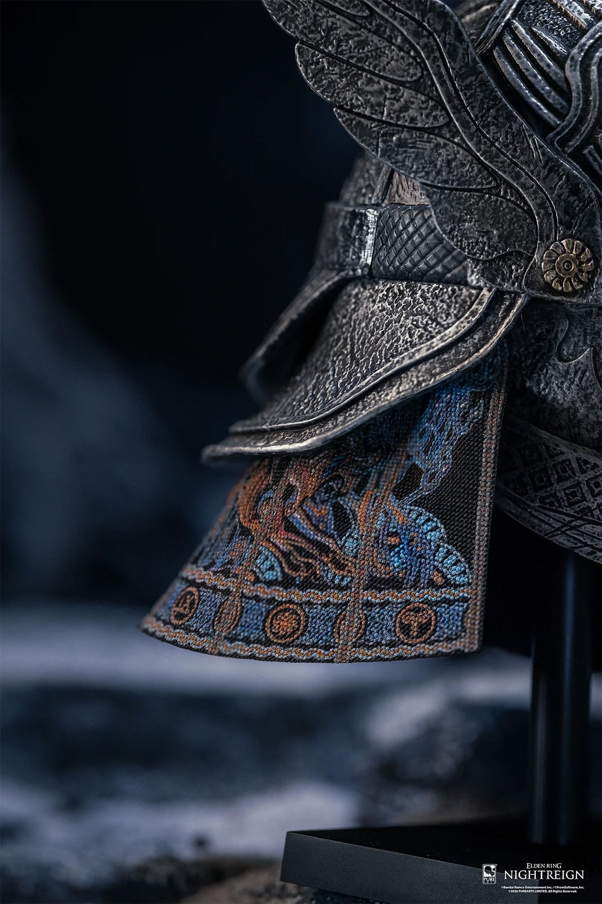 Pure Arts Elden Ring Trio Helmets 1/3 Scale Mini Replica Set (Malenia, Messmer, Wylder) - View 41