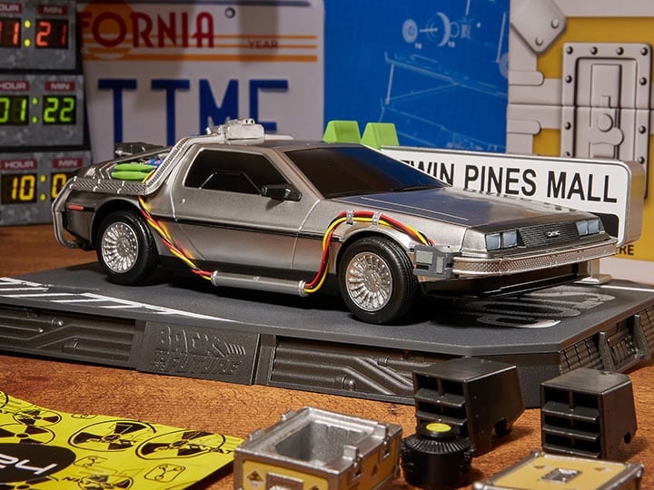 Numskull Back to the Future Countdown Character Time Machine Plastic Model Kit - View 2