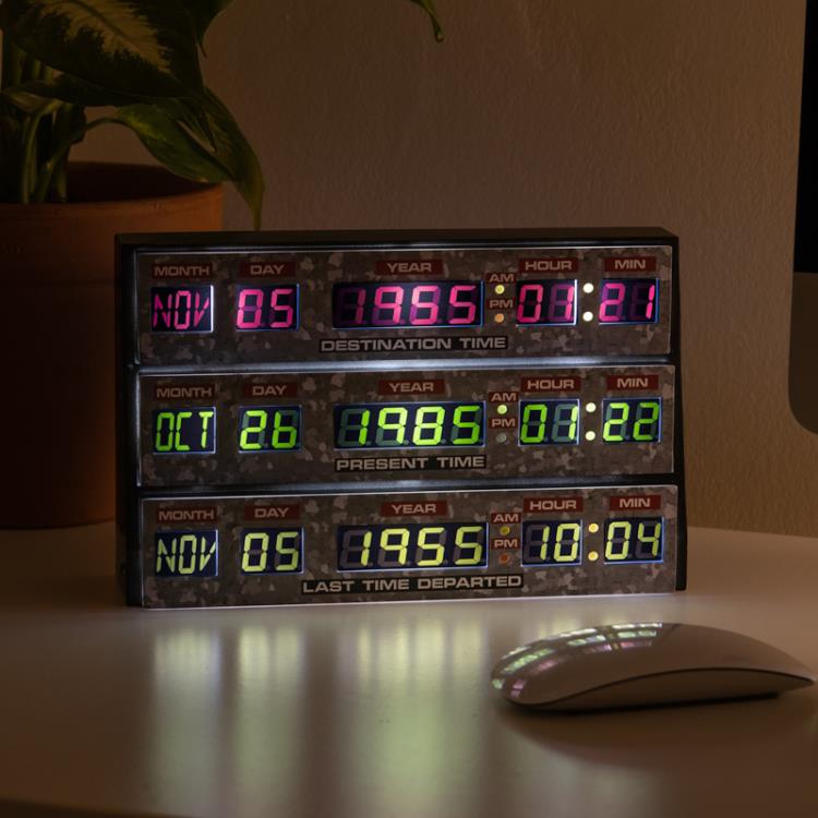 Numskull Back to the Future 3D Lamp Desk Collectible - View 6