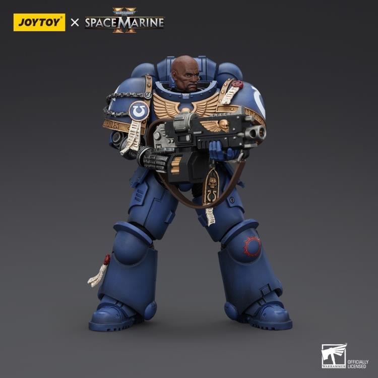 JoyToy Warhammer 40,000: Space Marine 2 Ultramarines Brother Chairon 1/18 Scale Plastic Action Figure - View 6