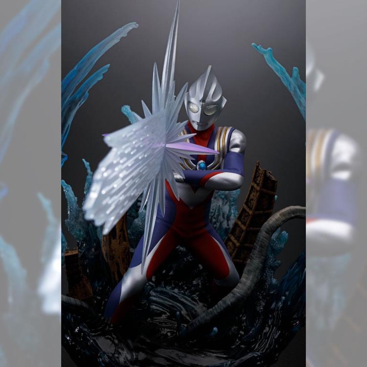 Bandai FiguartsZERO Ultraman Tiga (Multi Type) Action Figure 8-Inch - View 6