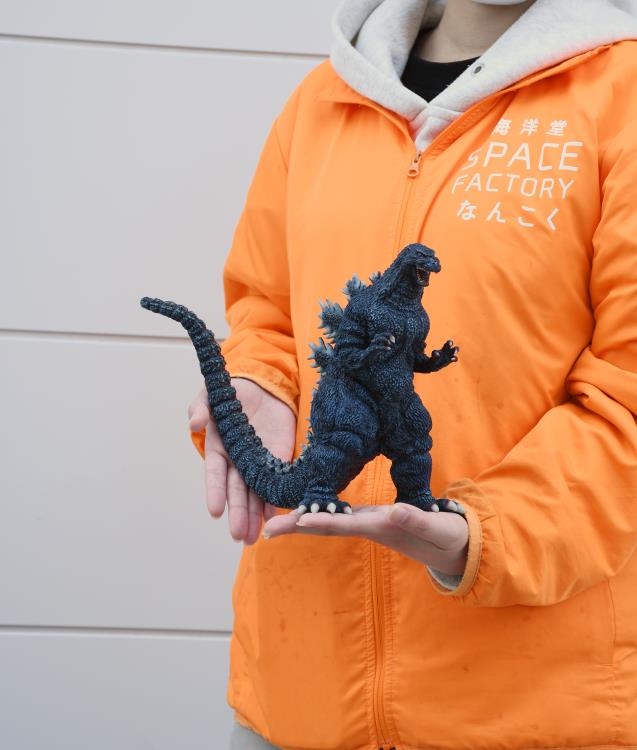 Kaiyodo Godzilla vs. Mechagodzilla II Middle Size Series Godzilla 1/400 Scale Model Kit - View 13