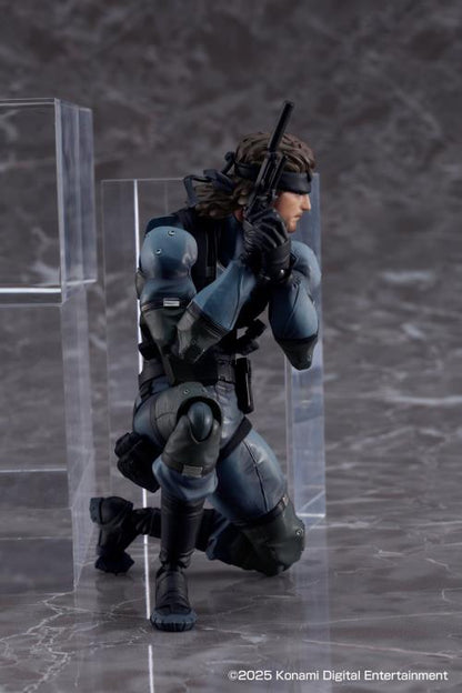 Max Factory Metal Gear Solid 2: Sons of Liberty figma No.645 Solid Snake (MGS2 Ver. Updated Edition) 6-Inch Action Figure - View 11