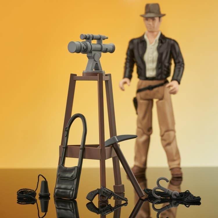 Diamond Select Toys Raiders of the Lost Ark Indiana Jones SDCC 2023 Exclusive Jumbo Figure Playset, 12-Inch - View 5