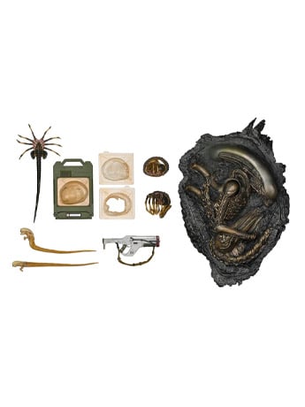 NECA Alien Romulus Ultimate Accessory Set with Facehugger and Chestburster