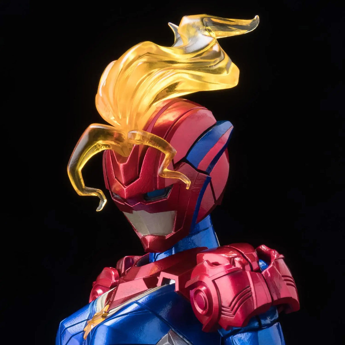 Sentinel Marvel Fighting Armor Captain Marvel Action Figure, 6.5-Inch - View 10