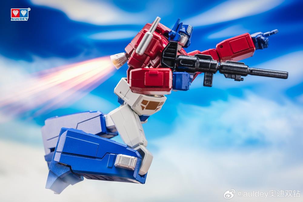 AULDEY Transformers Alpha Action Elite Optimus Prime 5.1-Inch Action Figure - View 5