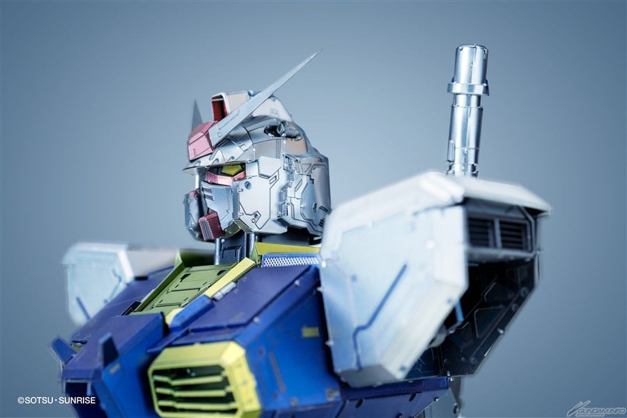 Bandai Mobile Suit Gundam BN Metal Works Vol. 1 RX-78-2 Gundam Metal Model Kit, 6.3-Inch - View 14