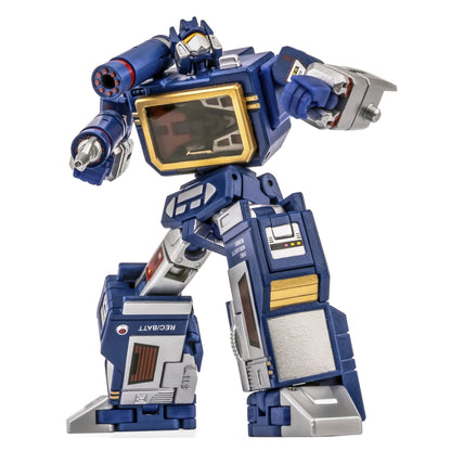 Newage NA H21EX Scaramanga Limited Edition Plastic Figure (Reissue) - View 5
