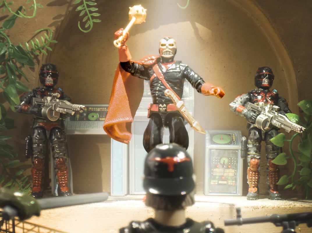 Locomotion Media Group Operation: Recall Wave 1 General Mortifero 3.75-Inch Action Figure - View 5