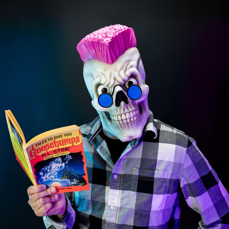 Trick or Treat Studios Goosebumps Curly Vinyl Mask - View 6