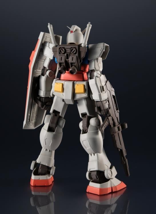 Bandai Mobile Suit Gundam Gundam Universe RX-78-2 Gundam Real Marking Plus Ver. Event Exclusive Action Figure - View 4
