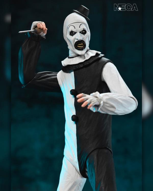 NECA Terrifier Ultimate Art the Clown 7-Inch Action Figure - View 19