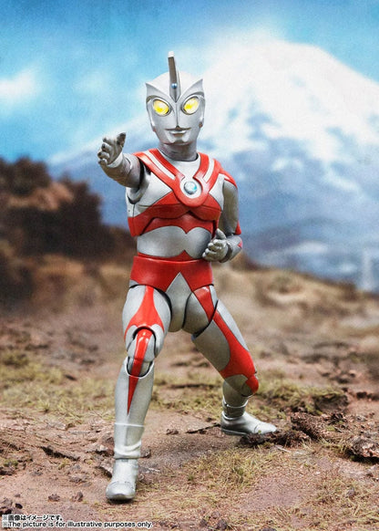 Bandai S.H.Figuarts Ultraman Ace Action Figure 6-Inch (Reissue) - View 3