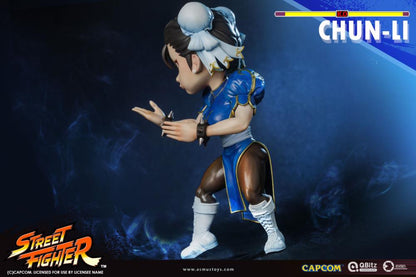 Asmus Toys Street Fighter Qbitz XL Chun-Li 6.7-Inch Vinyl Figure - View 9